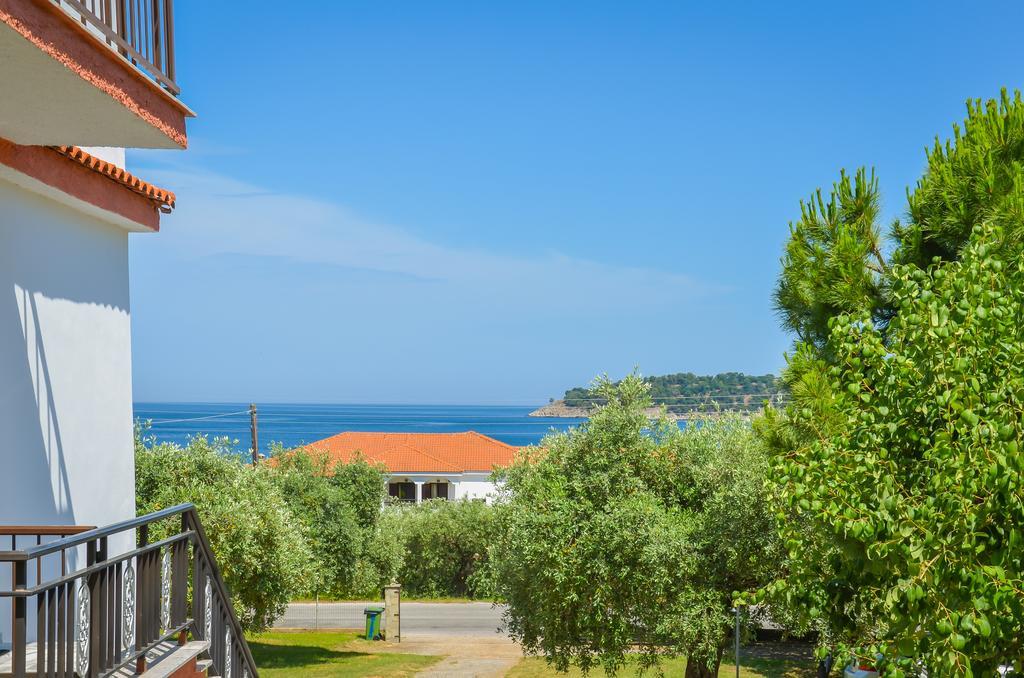 Pension Assos Kinira Exterior foto